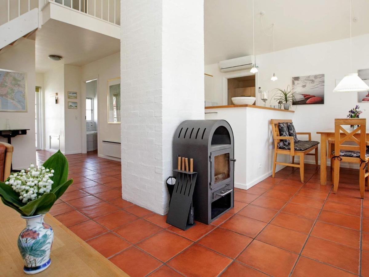 4 Person Holiday Home In Bl Vand Blåvand Eksteriør billede